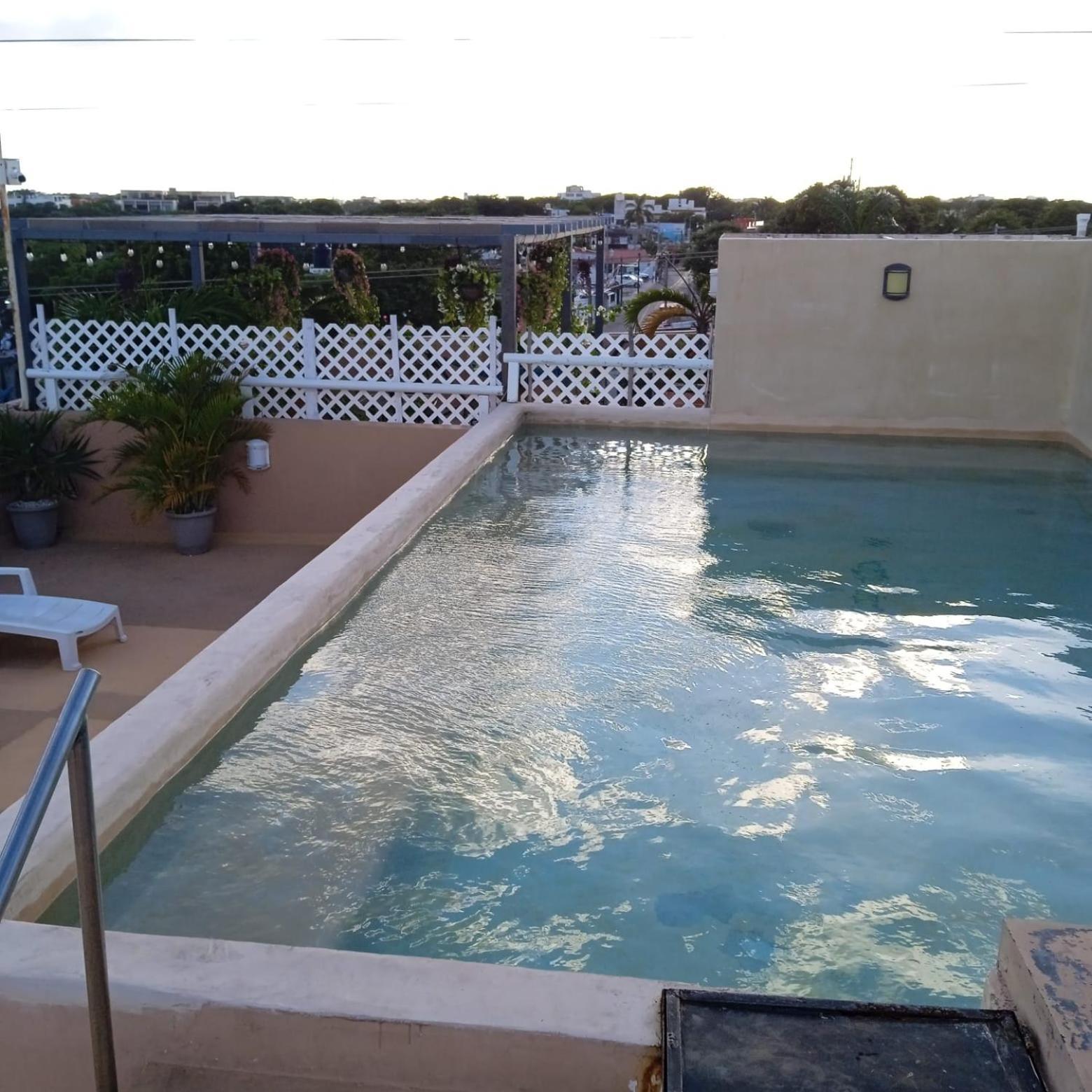Large Penthouse , Private Terrace *